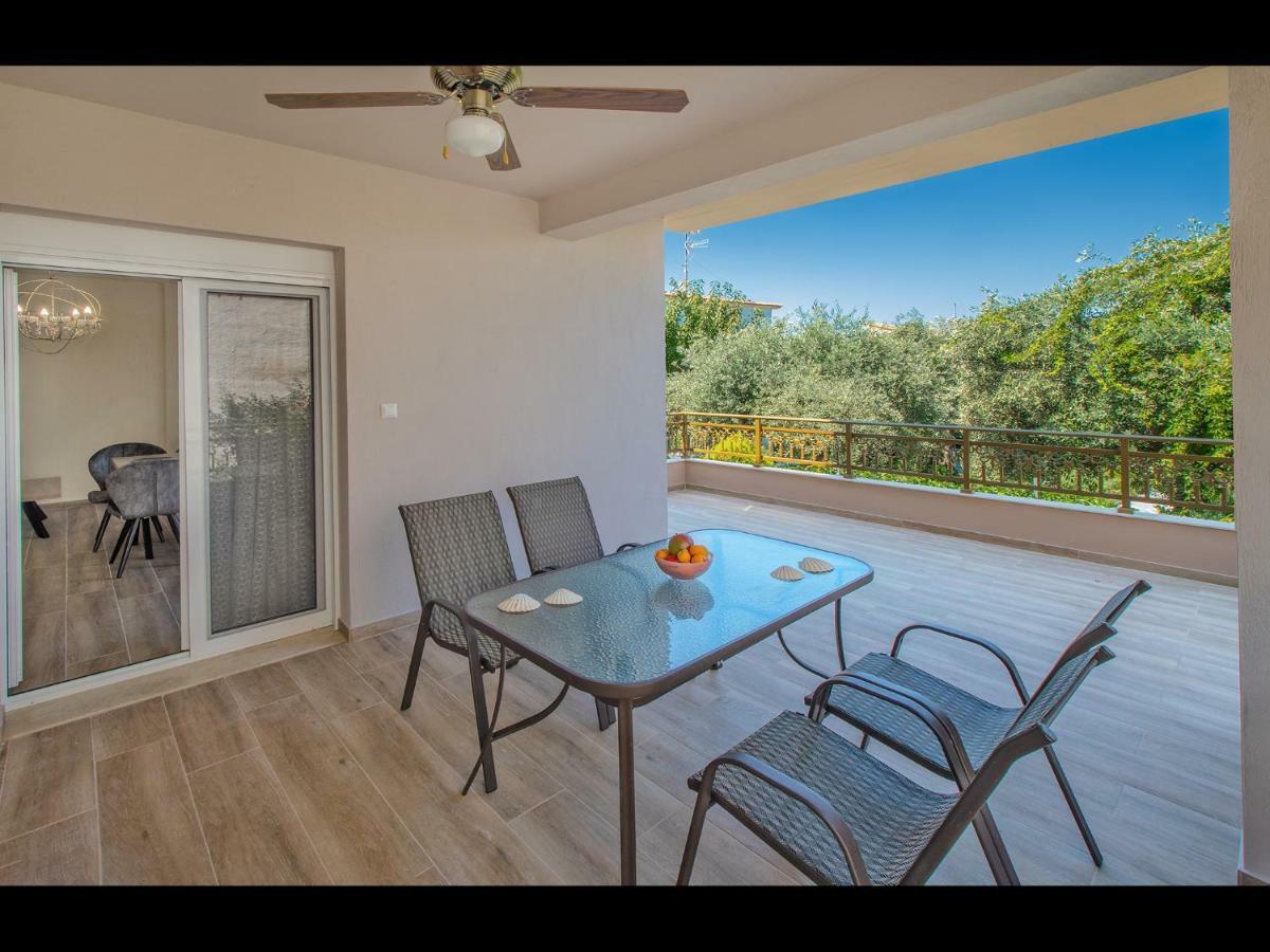 Apartment Pasithea House
