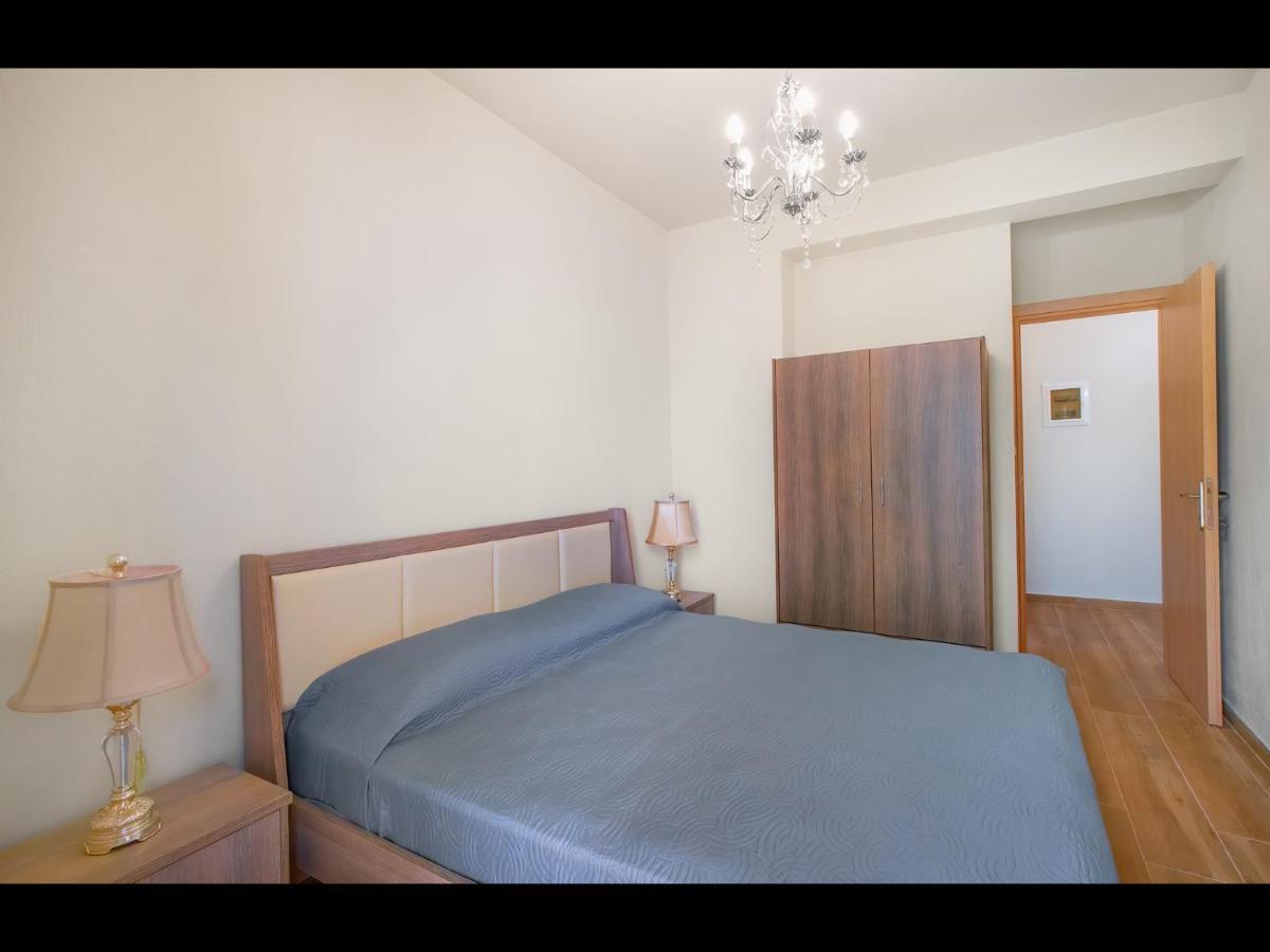Apartment Pasithea House